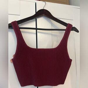 NWT Sculpt Crop Tank